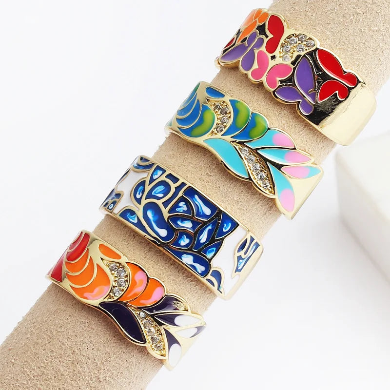 Women’s Gold-Plated Zircon Botanical Statement Ring