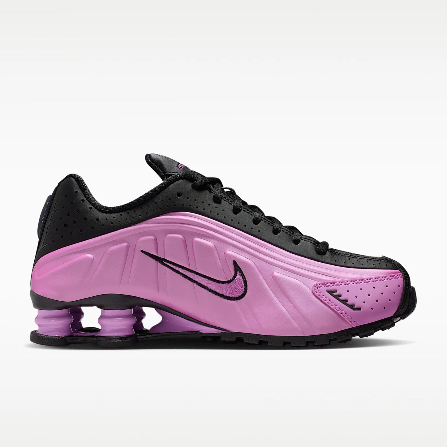 Nike Shox R4 Women’s Retro Sneakers
