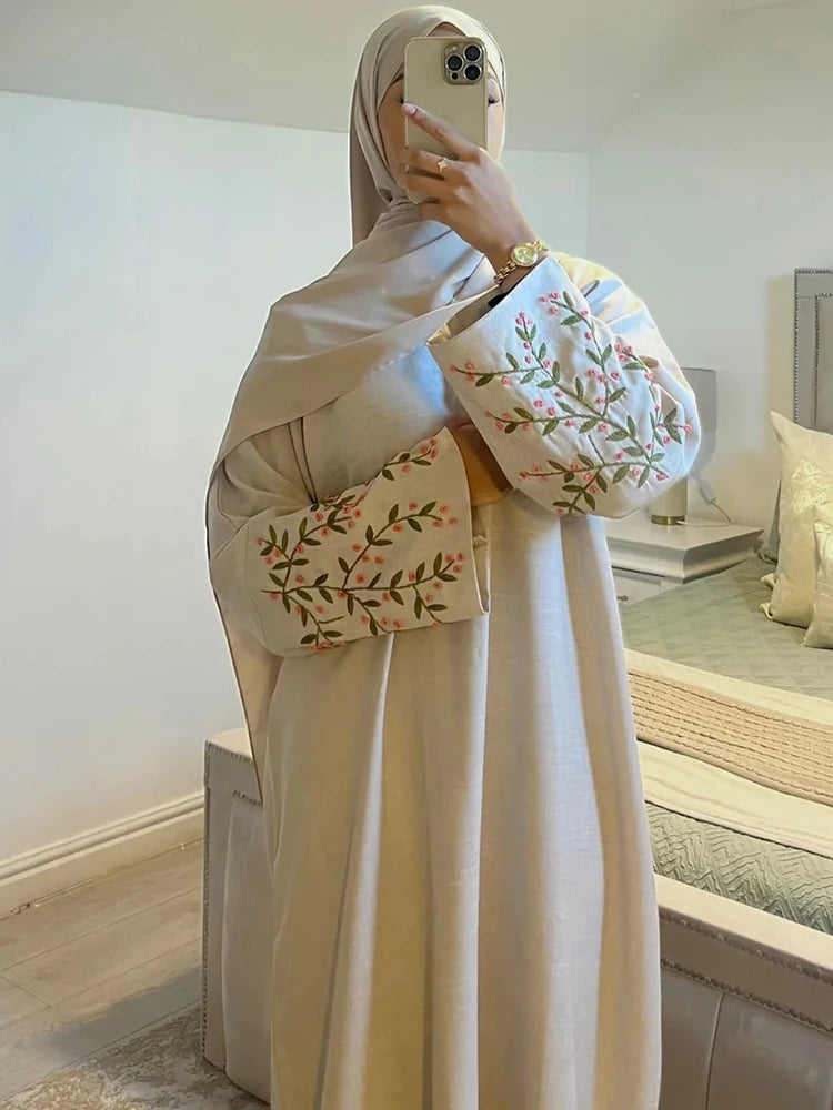 Women’s Elegant Eid Embroidered Abaya