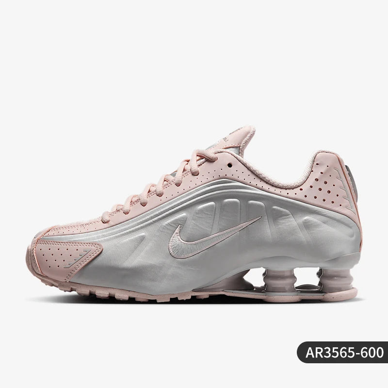 Nike Shox R4 Women’s Retro Sneakers