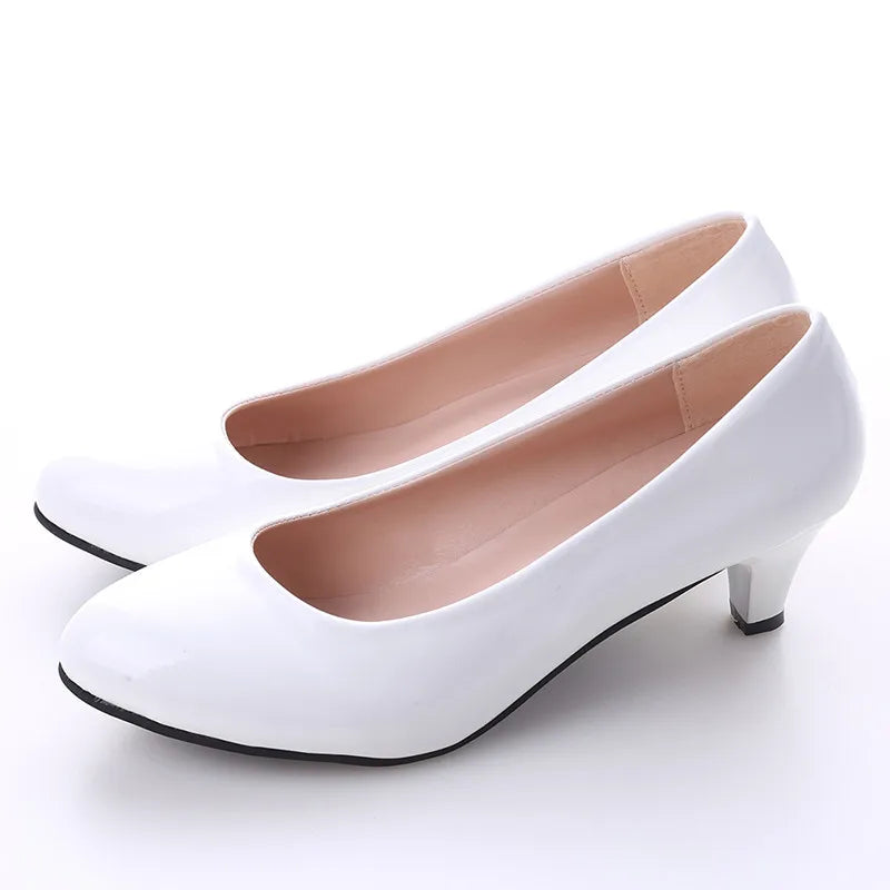 Classic Round Toe Mid Heel Pumps