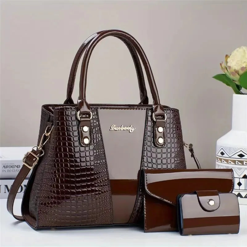 Women’s Faux Leather Serpentine Shoulder Bag