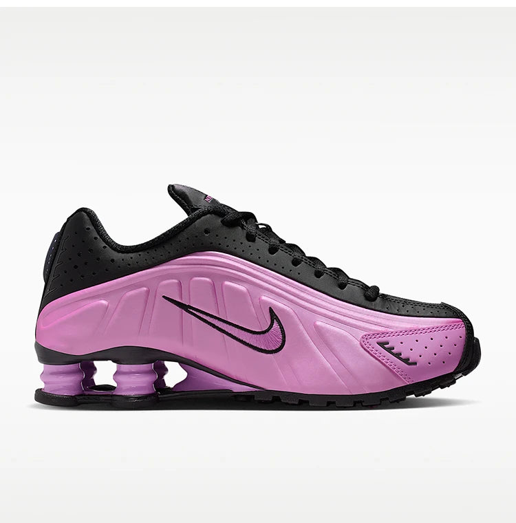 Nike Shox R4 Women’s Retro Sneakers