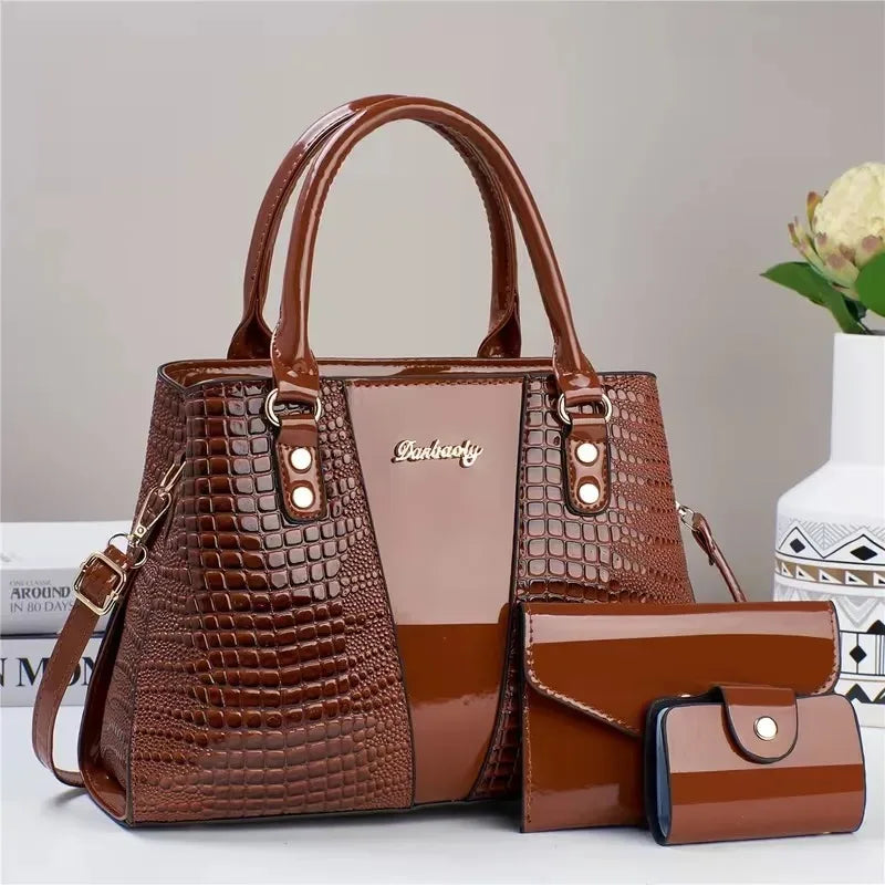 Women’s Faux Leather Serpentine Shoulder Bag