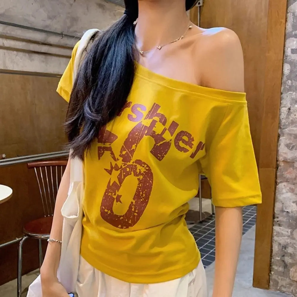 Women’s Chic Geometric Short-Sleeve Top