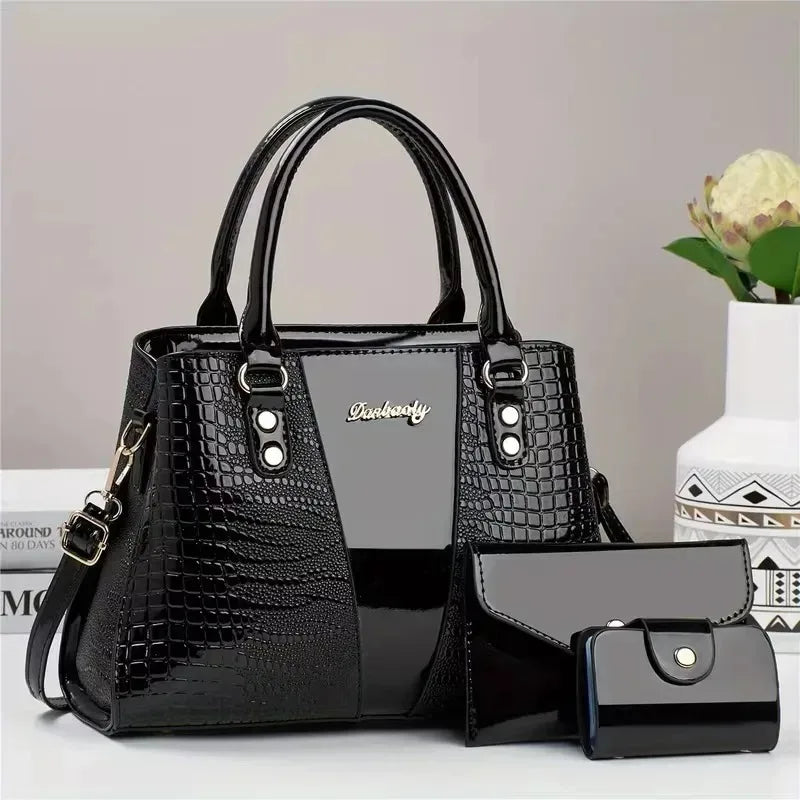 Women’s Faux Leather Serpentine Shoulder Bag