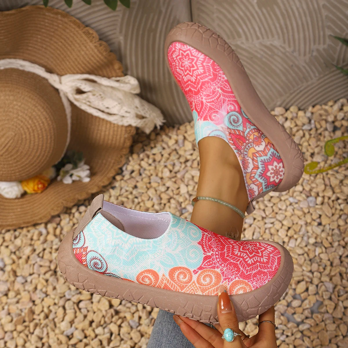 2026 Spring Autumn Women Tropical Print Slip On Sneakers Light Breathable Nonslip Mesh Casual Walking Shoes Daily Outdoor Commut