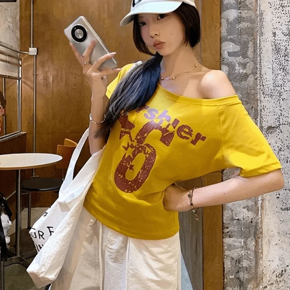 Women’s Chic Geometric Short-Sleeve Top