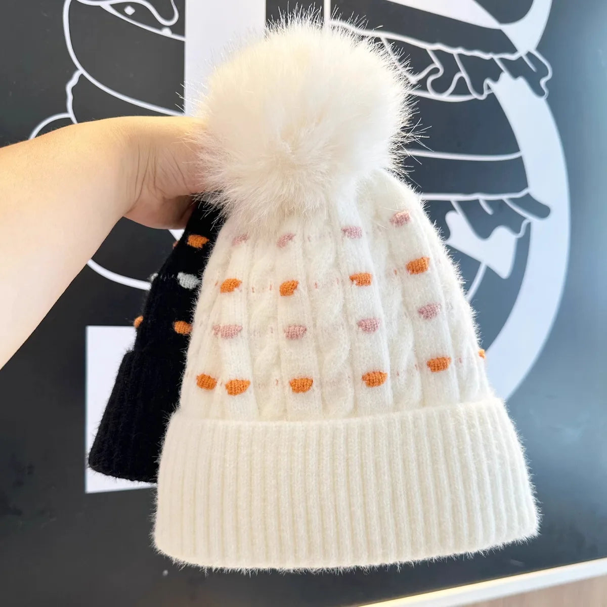 Winter Warm Beanie Women's Hat Thickened Cold-Proof Knitted Cap Outdoor Sports Cycling Skiing Pullover Hats Bonnets for Women