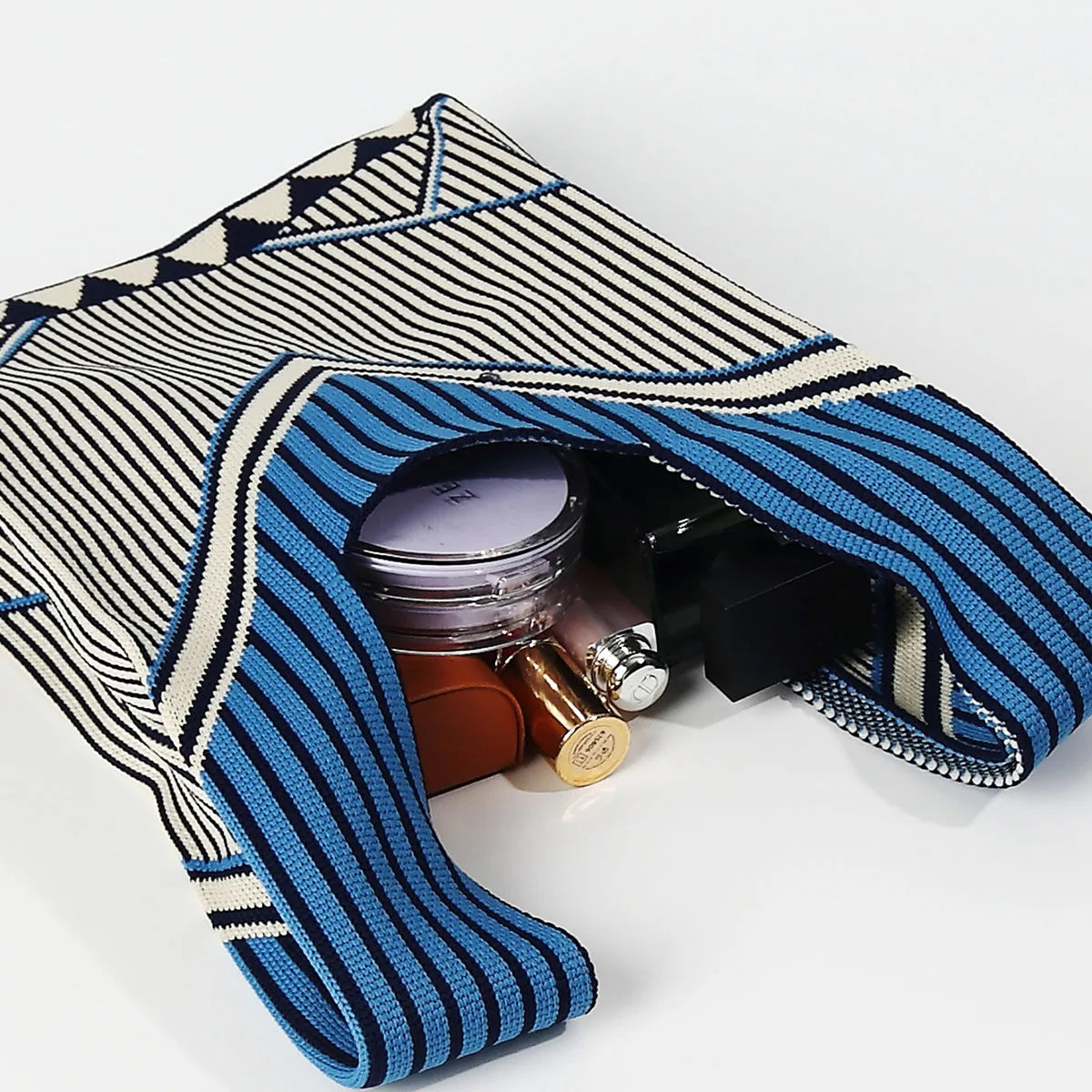Simple Casual Knitted Handbag – Soft, Foldable & Versatile Tote