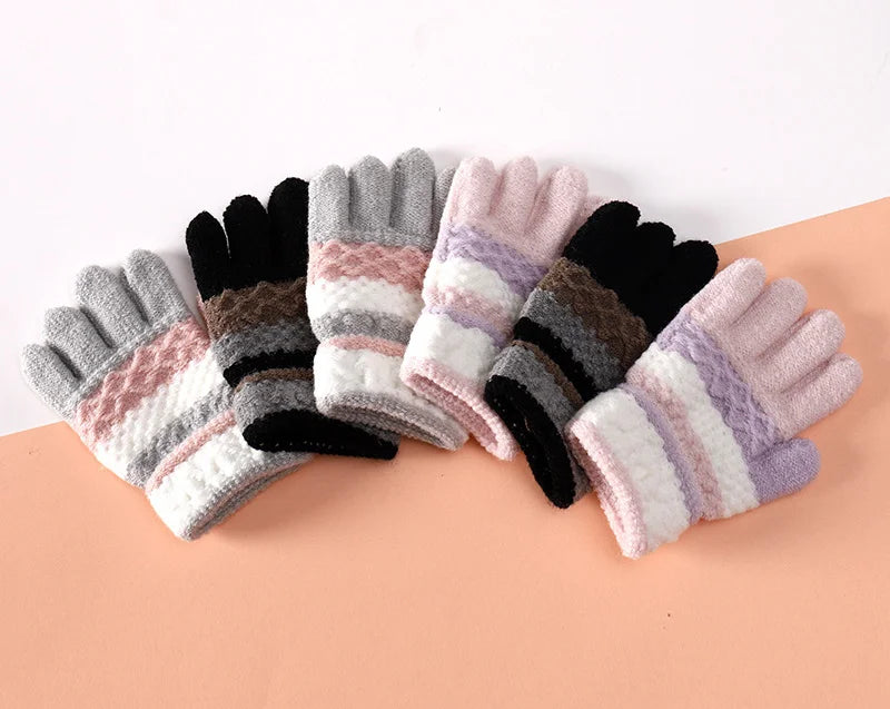 Winter Kids Gloves for Boys Girls Little Children Baby Full Finger Warm Stripes Knitted Casual Outdoor Accessories 3-7 Years