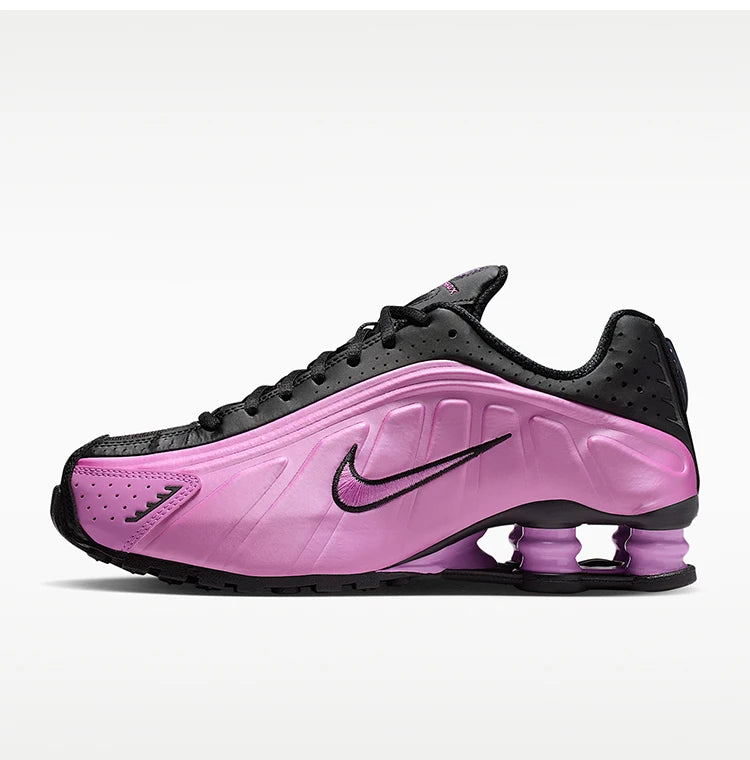 Nike Shox R4 Women’s Retro Sneakers