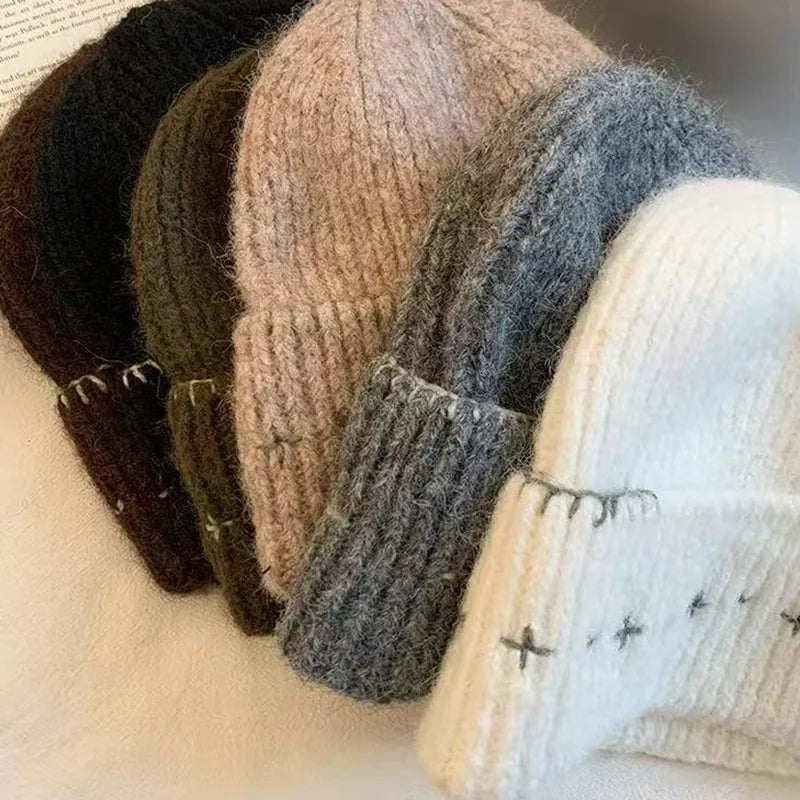 Women's Knit Thicken Beanie Winter Hat Soft Warm Stretchy Headwear Versatile Fashion Outdoor Cold Weather Ear Protecion Cap