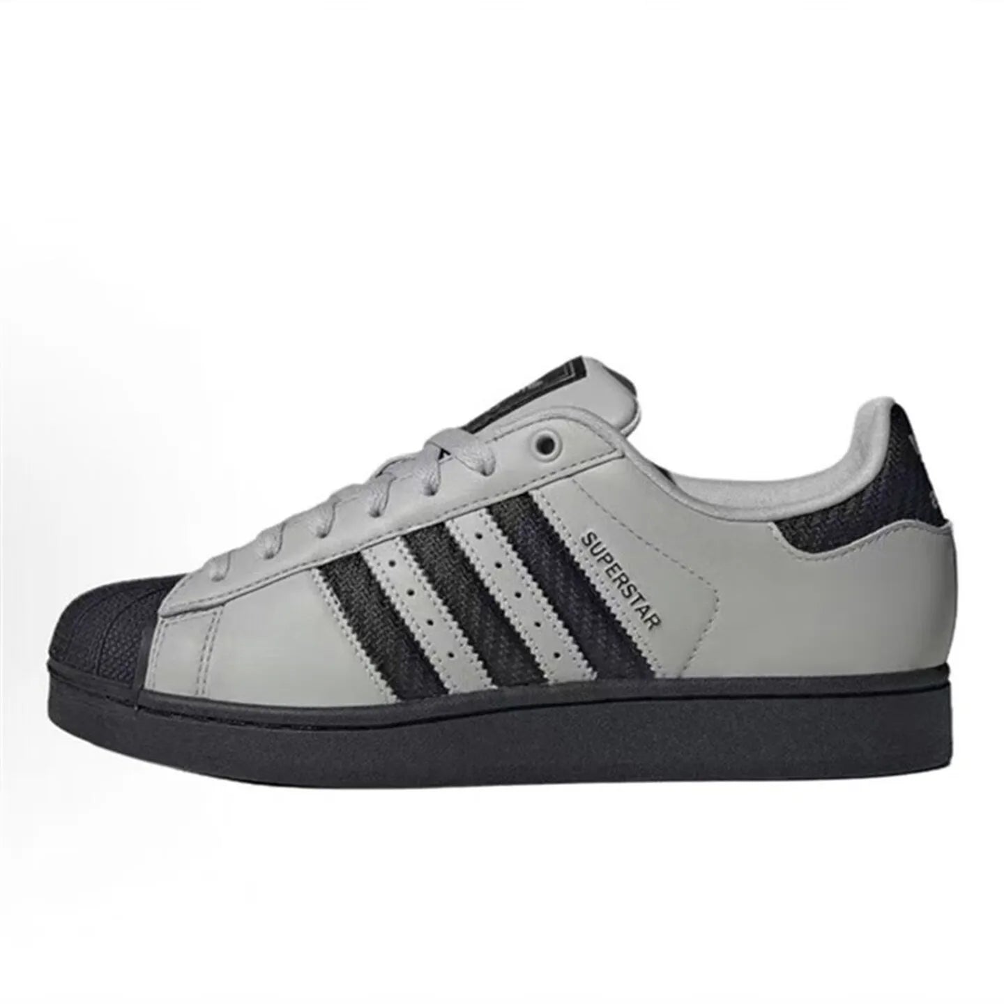 Adidas Originals Superstar 2 Unisex Sneakers – JQ3211