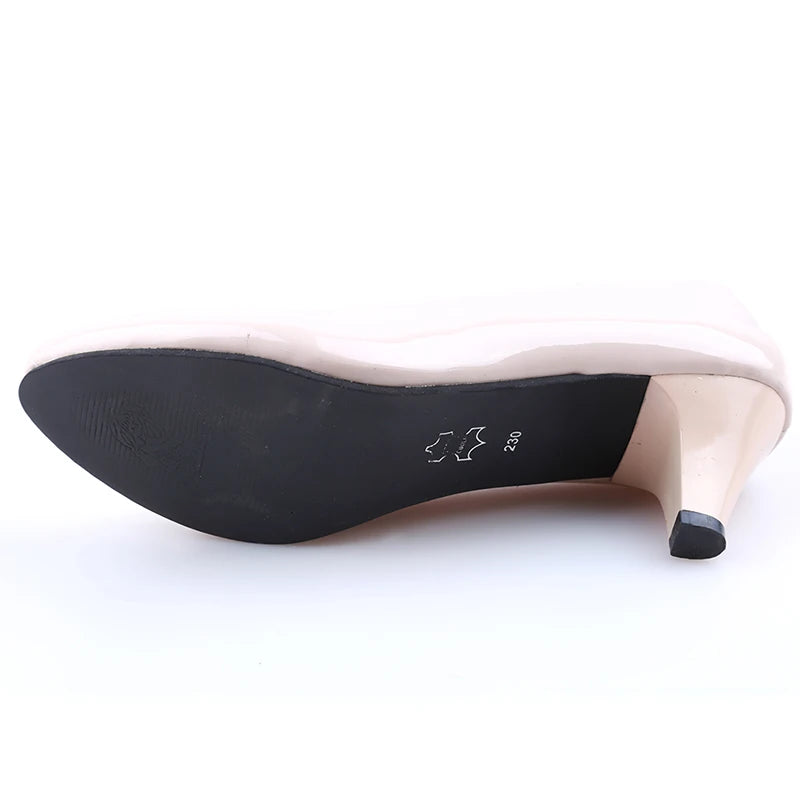 Classic Round Toe Mid Heel Pumps