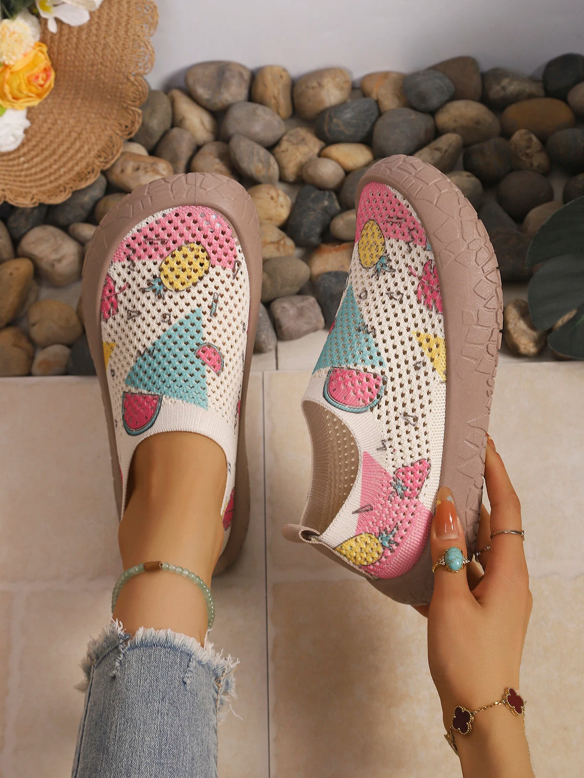 2026 Spring Autumn Women Tropical Print Slip On Sneakers Light Breathable Nonslip Mesh Casual Walking Shoes Daily Outdoor Commut