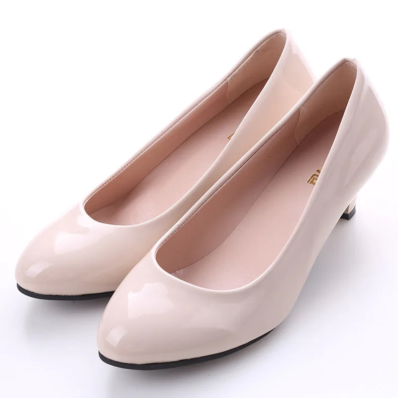 Classic Round Toe Mid Heel Pumps