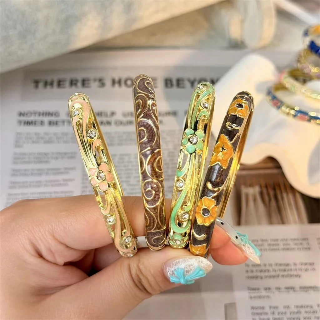 Elegant Enamel Flower Bracelet for Women – Retro Gold-Plated Evil Eye Floral Zircon Bangle, Vintage Party Jewelry